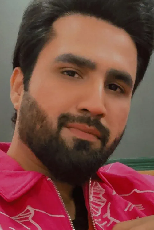 Falak Shabir