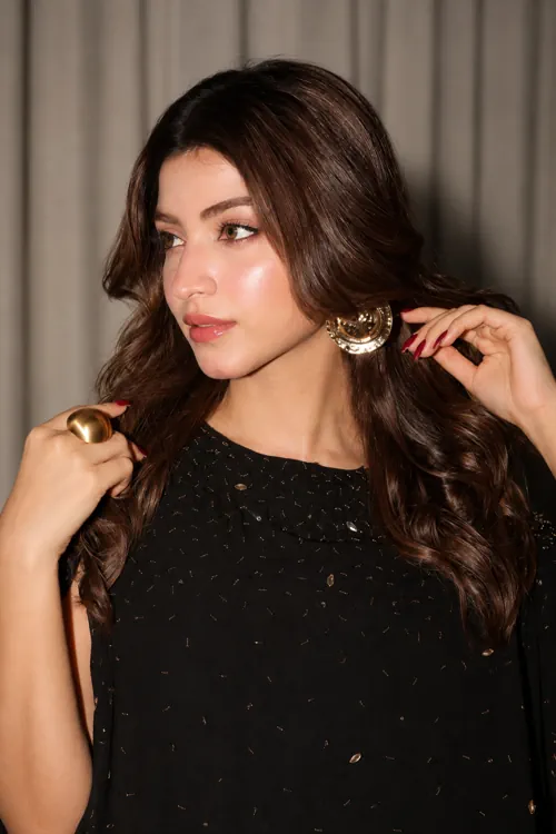 Kinza Hashmi