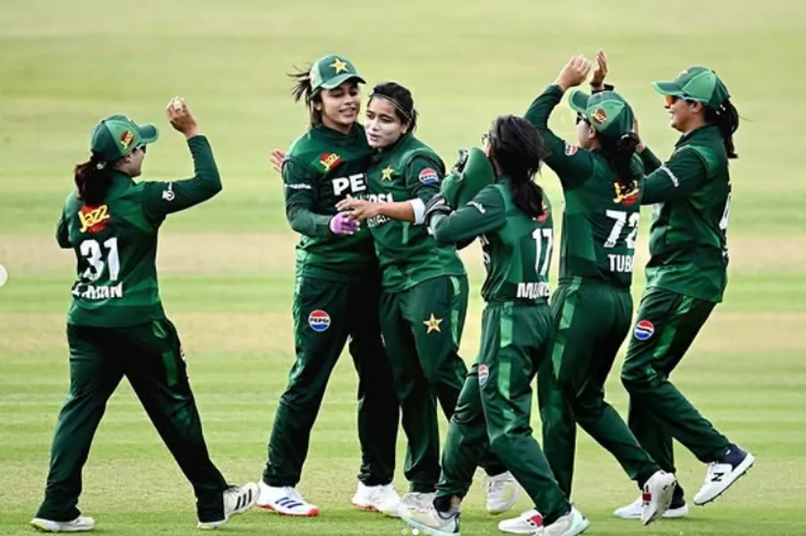 Jay Shah’s Handshake With Fatima Sana Sparks Debate Ahead Of Women’s T20 World Cup