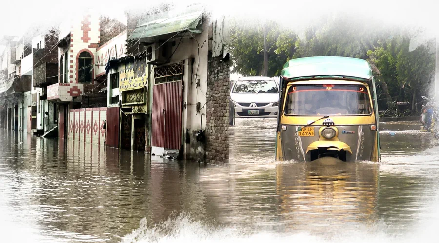 Lahore Submerged After Heavy Rain, Roads Flooded and Daily Life Disrupted